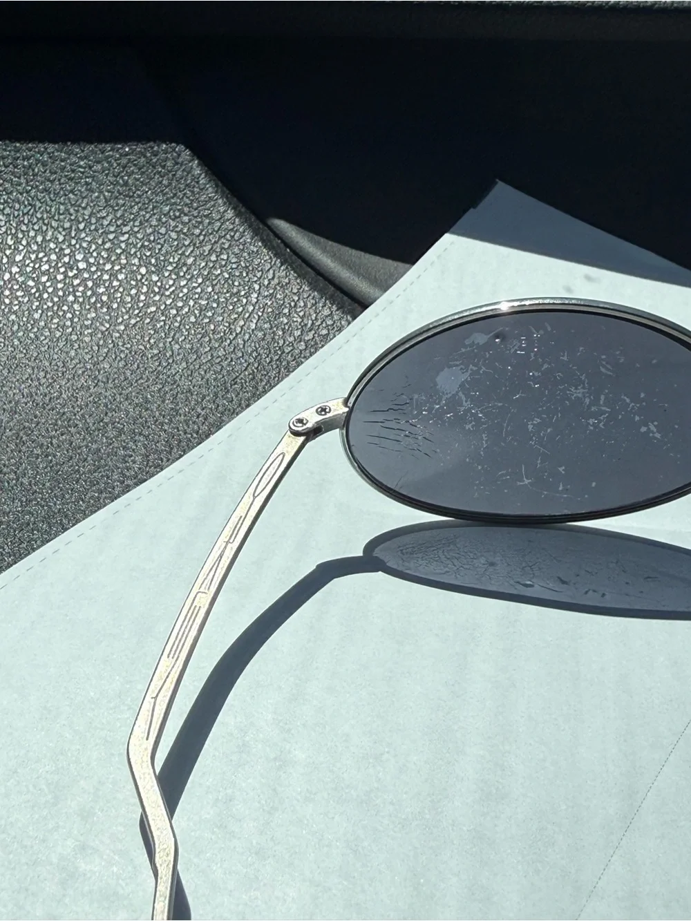Classic Oval Metal Frame Sunglasses - Silver Gray Lensesu
